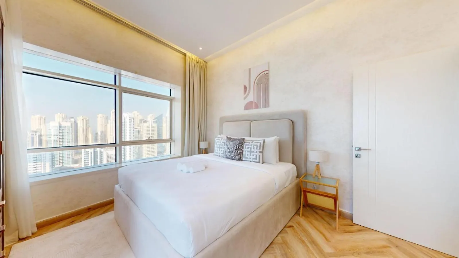Lake City Tower - Upgraded Two Bedroom In Jlt Dubai