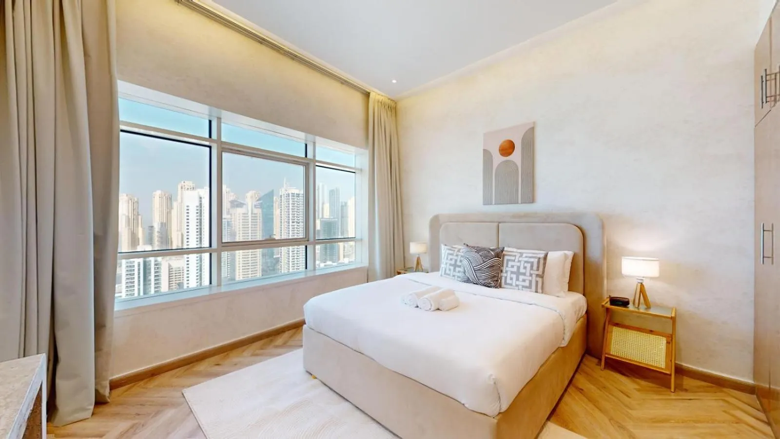 Lake City Tower - Upgraded Two Bedroom In Jlt دبي شقة